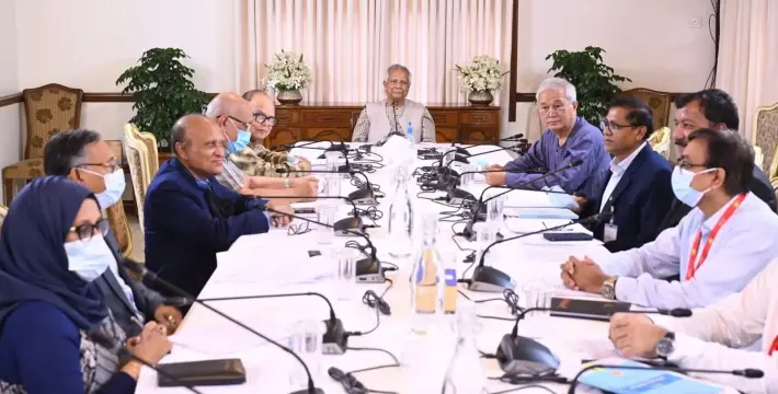 [পার্বত্য চট্টগ্রামের একশ স্কুলে এবছরই ই-লার্নিং চালুর নির্দেশ প্রধান উপদেষ্টার]
